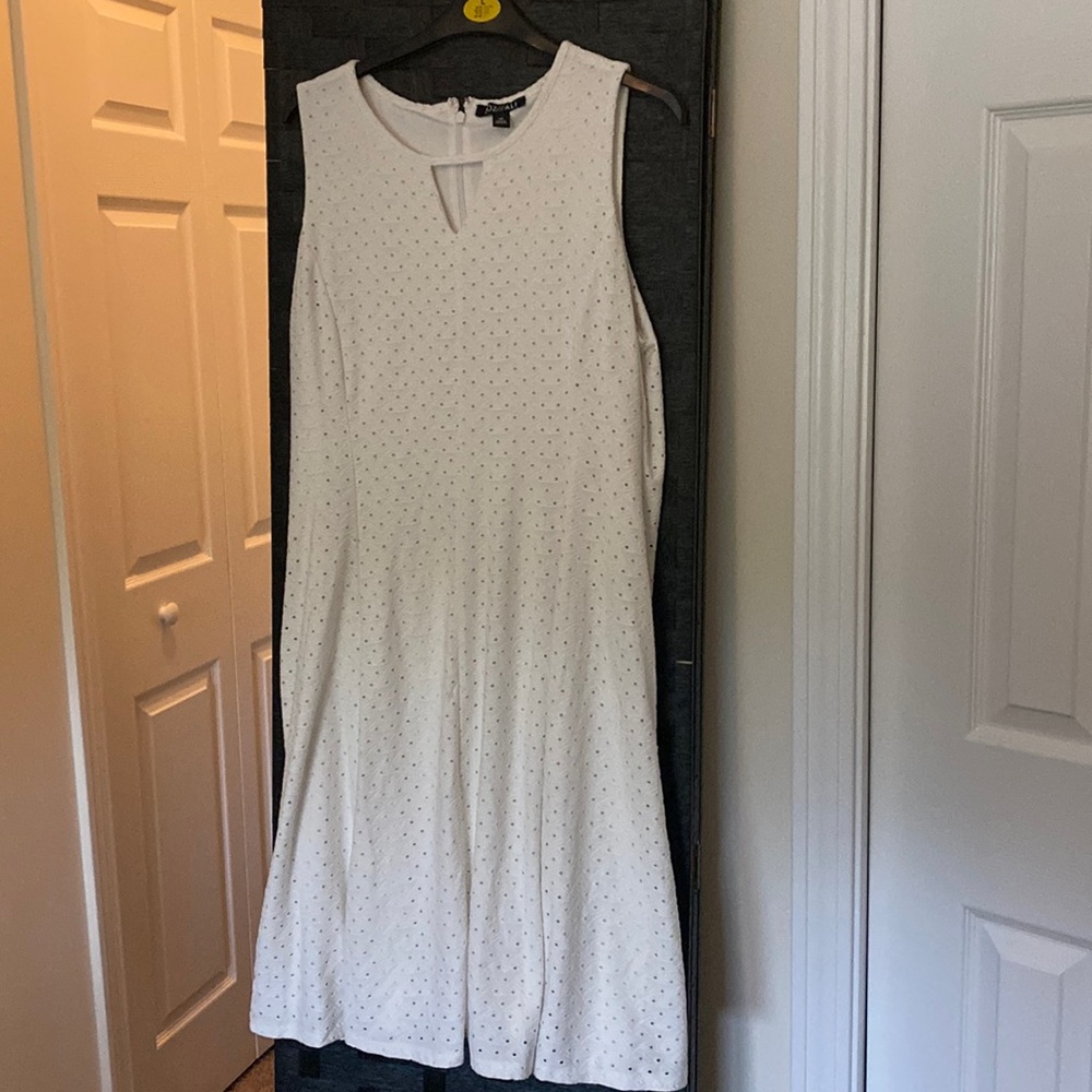 Roz & Ali Dress